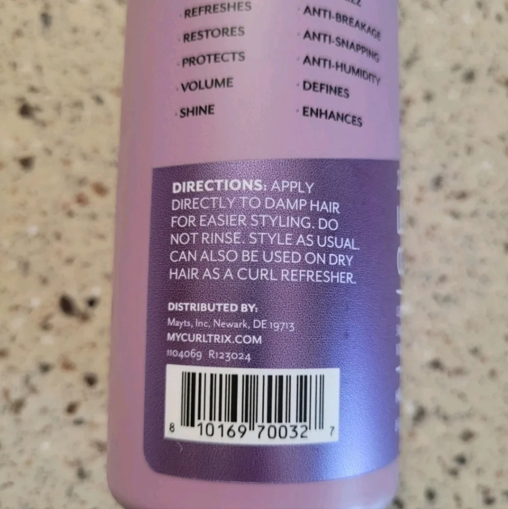 2 Curltrix What A Curl Wants 20 In 1 Leave In Conditioner Hibiscus + Coconut Oil
